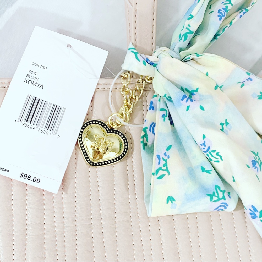 Betsey Johnson Xomya Pink Quilted Blush Tote New - Picture 12 of 15